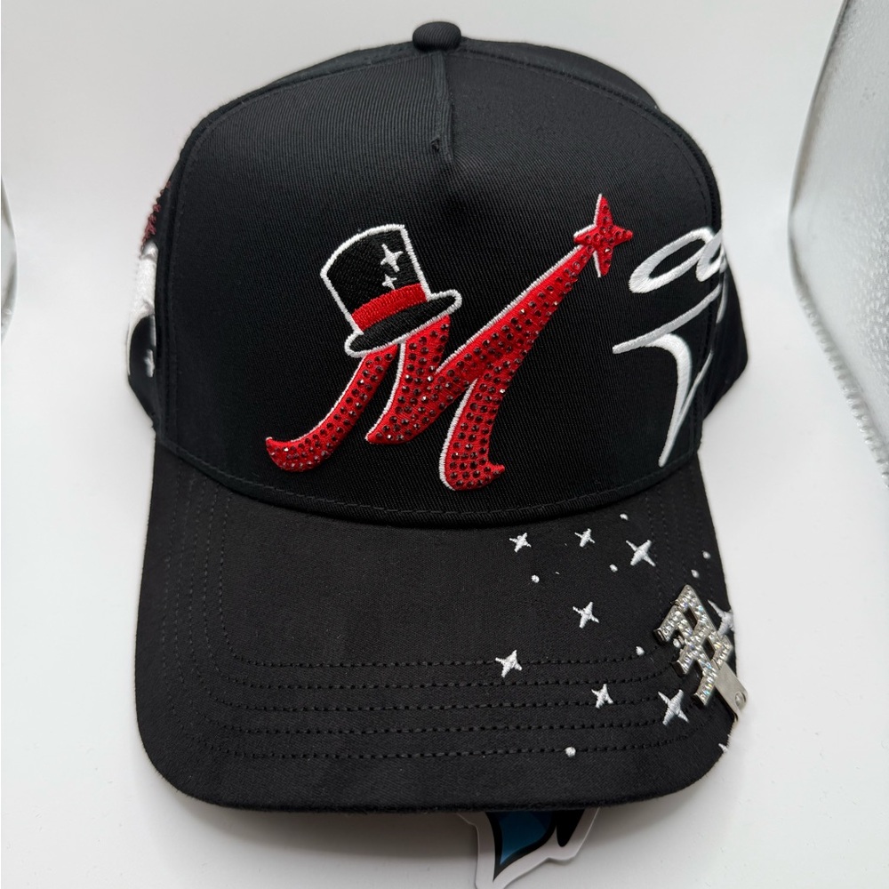31hats ThirtyOne hats el mago Red Calida G5 1.1